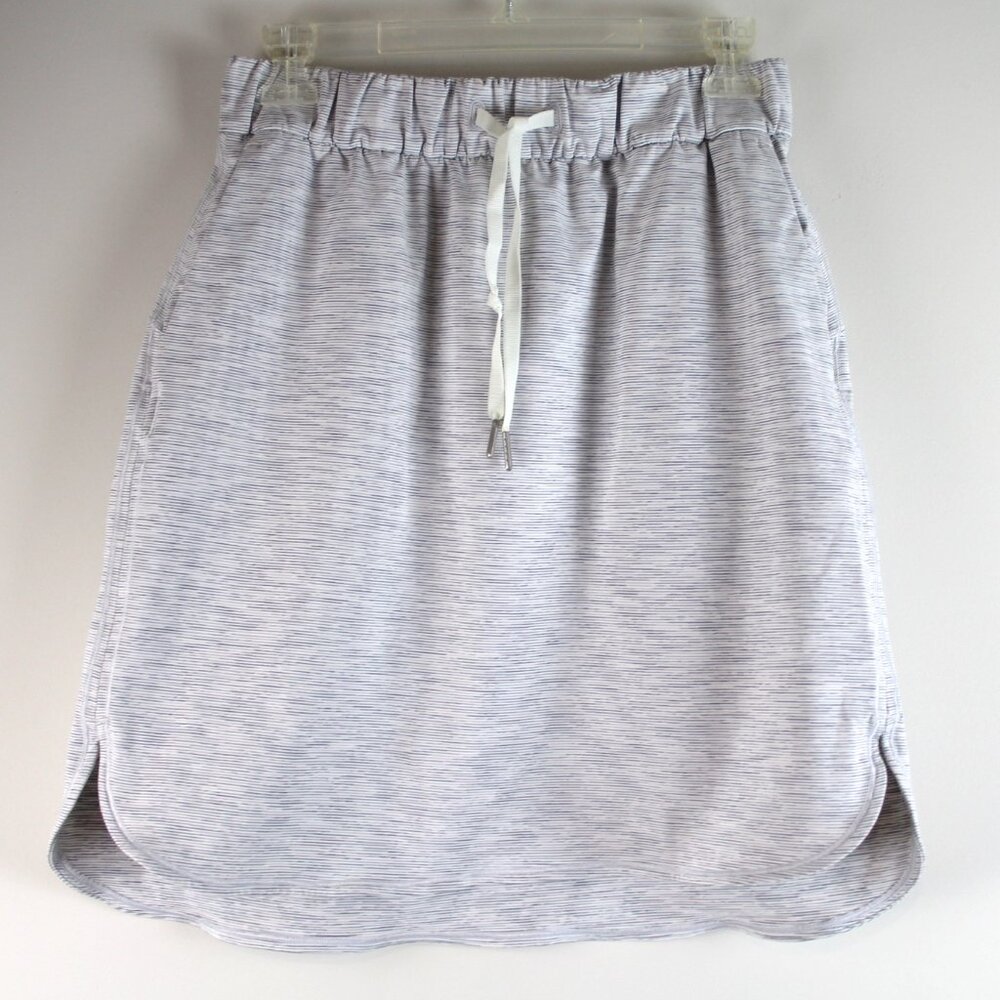 Lululemon On The Fly Wee Are From Space Nimbus Battleship Grey Mini Skirt 8